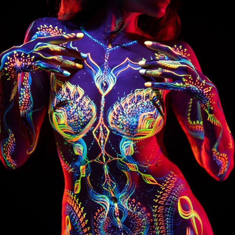 UV Body Painting